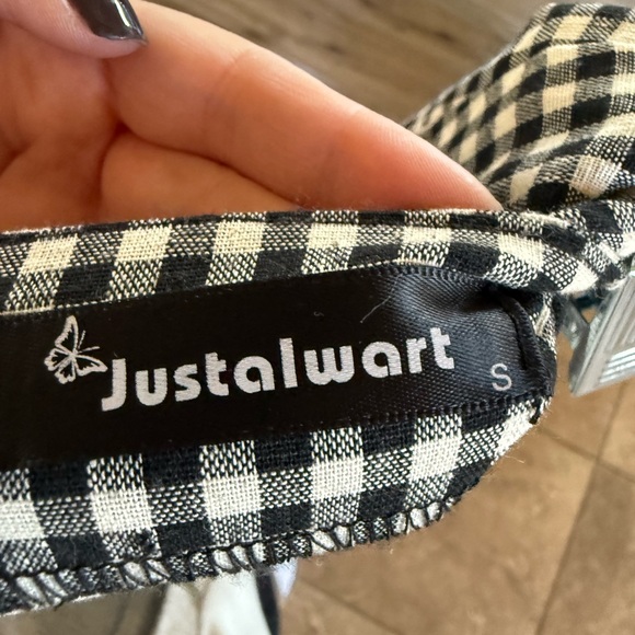 Black and White Gingham Women's Skirt - Picture 6 of 6